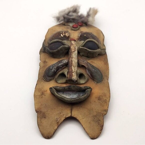Handmade African Tribal Mask Ethnic Shell Feathers Bone Nuts Wall Decor - Picture 2 of 9